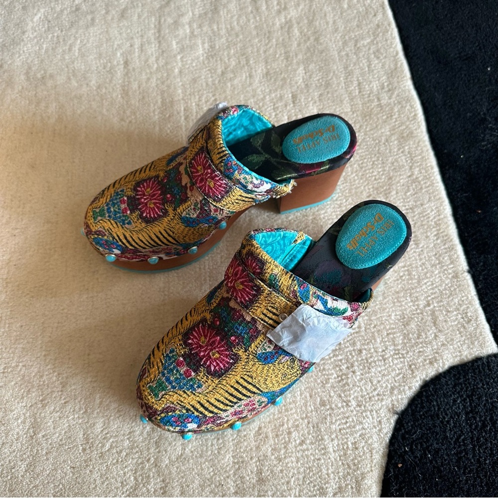 NEW IN BOX Dr.Scholls x Iris Apfel Original Joy Clog Sandals